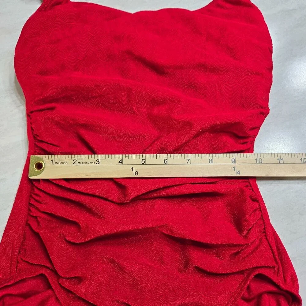 Vintage Roxanne One Piece Swimsuit Red Size 34B Small Ruched Beach‎ Textured
